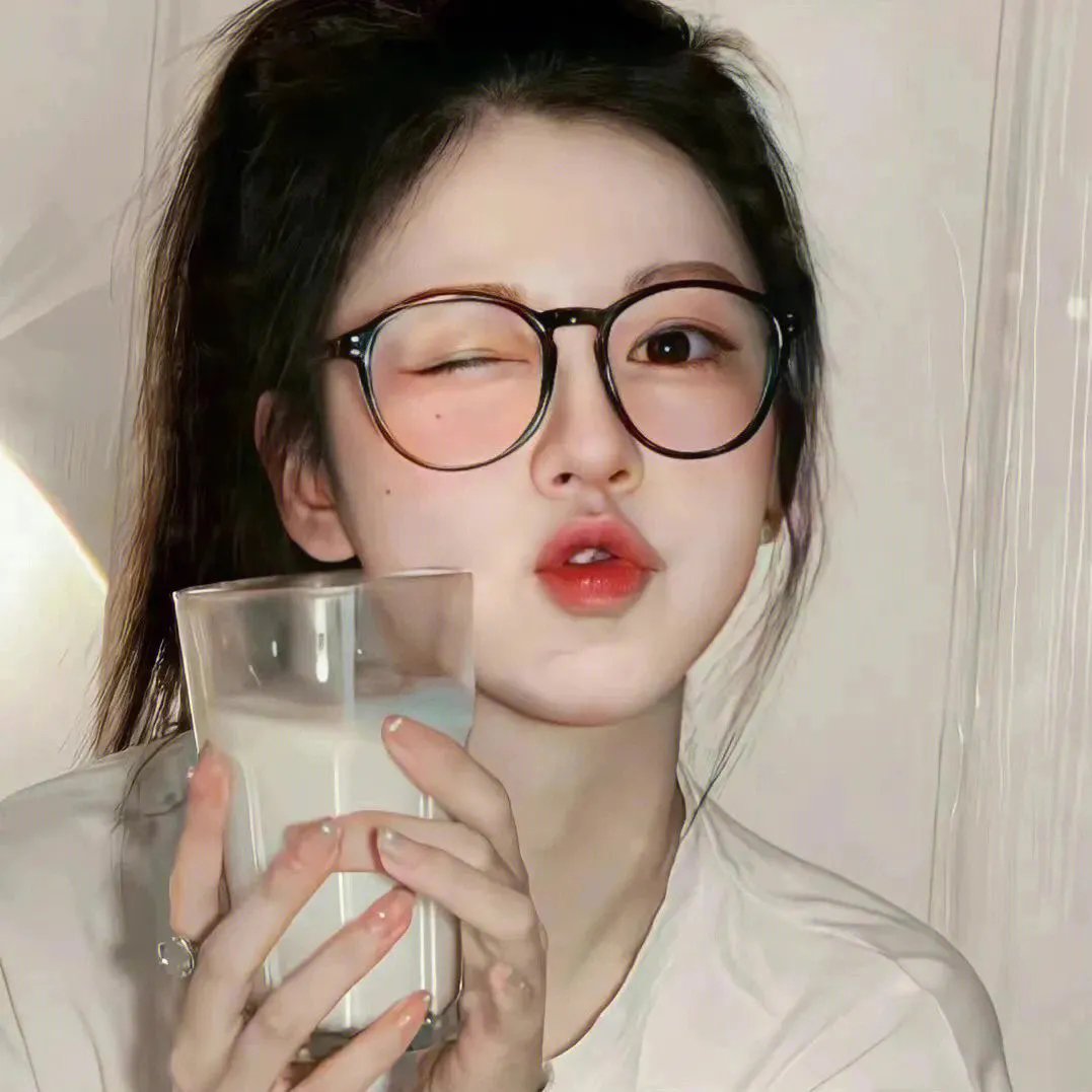 朕的女儿身瞒不住啦